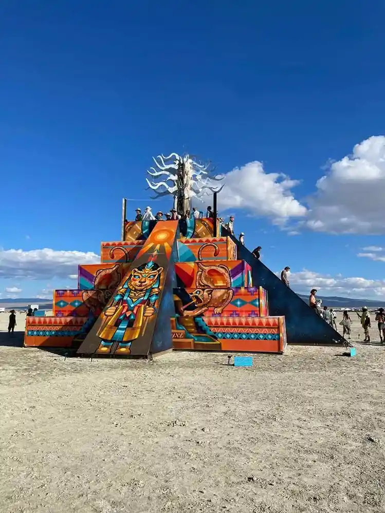 Мексиканские мотивы Burning Man